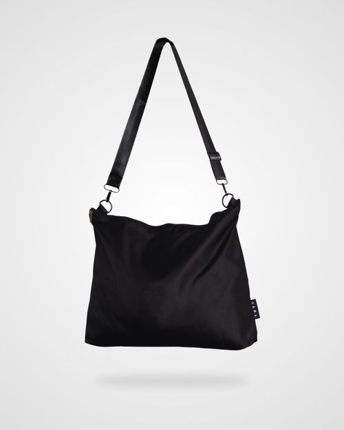FIN Carry | Black