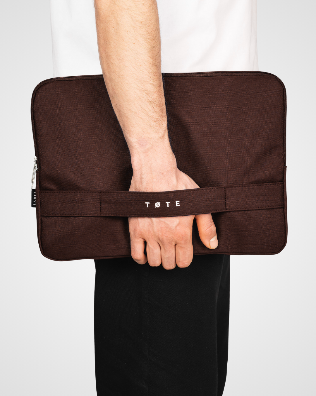 Brown Laptop Sleeve 16"