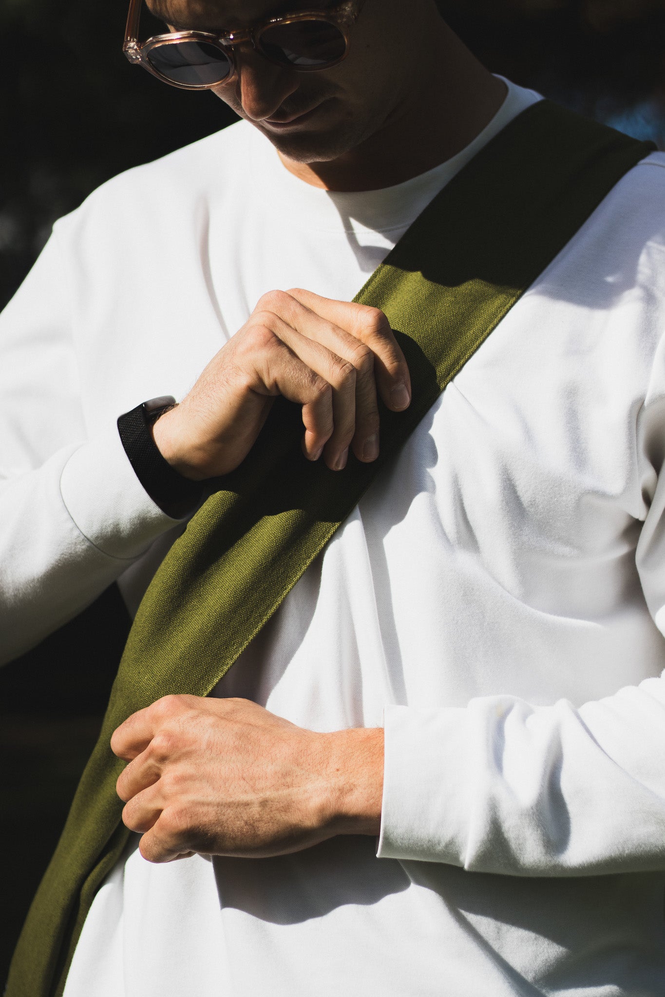 Wide-Strap TØTE Bag | Khaki Green